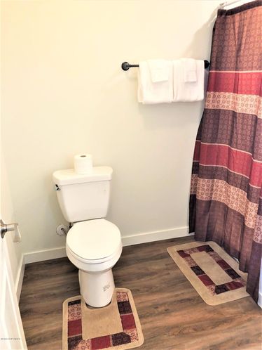 5679 Kenai Spur Hwy, Kenai, AK 99611